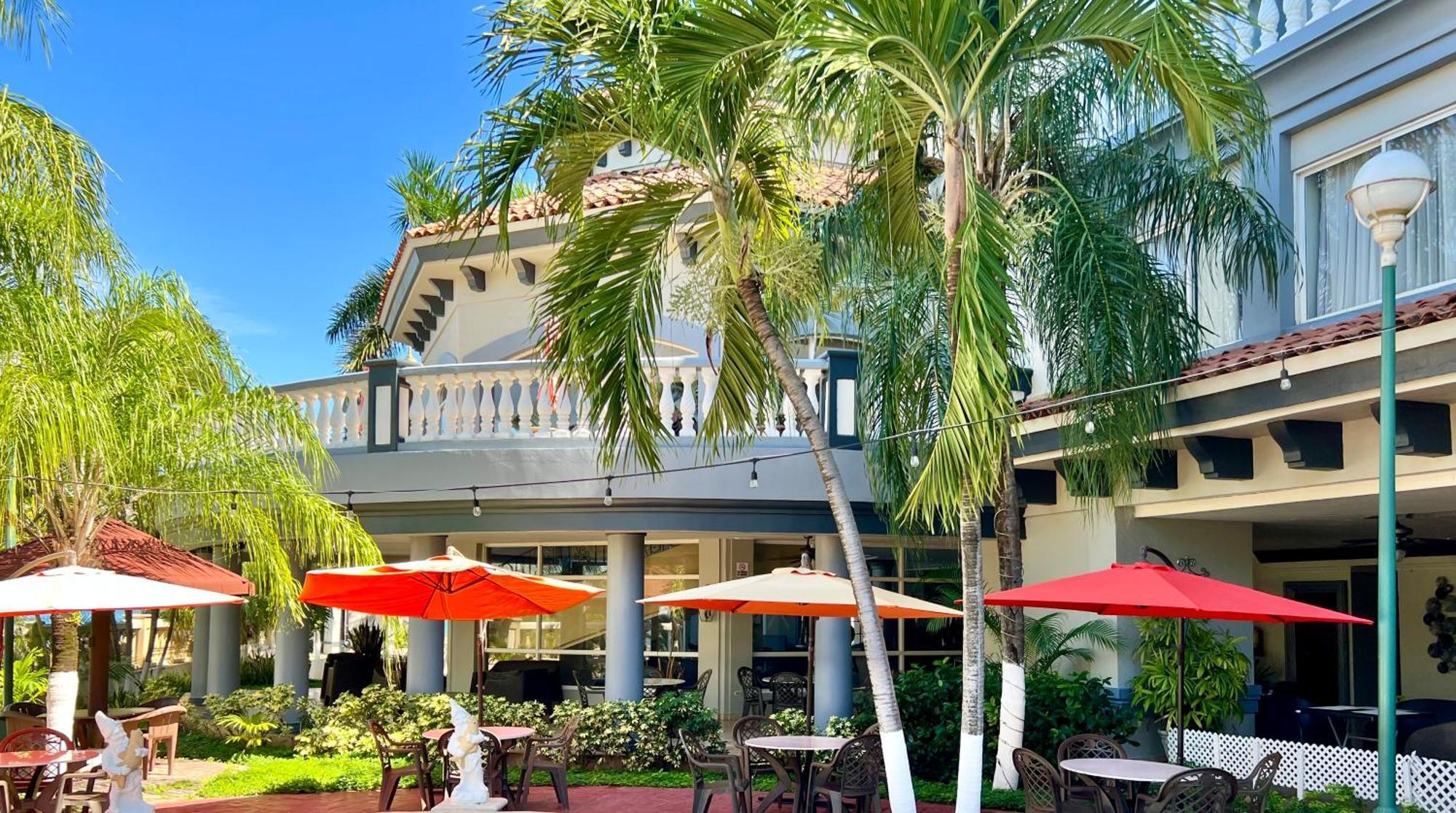 Hotel Quinta Real La Ceiba Esterno foto